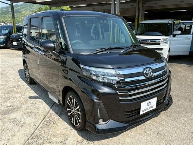 Toyota Roomy Custom GT image