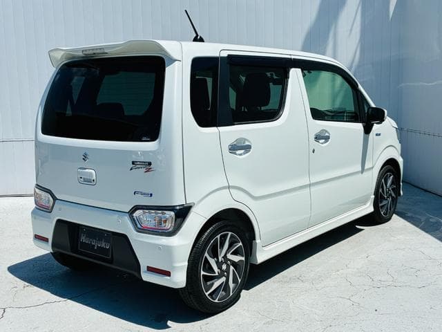 Suzuki Swift image