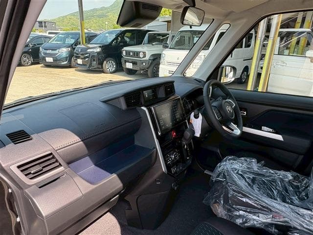 Toyota Roomy Custom GT image