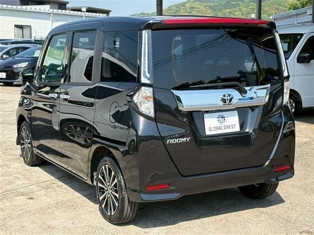 Toyota Roomy Custom GT image