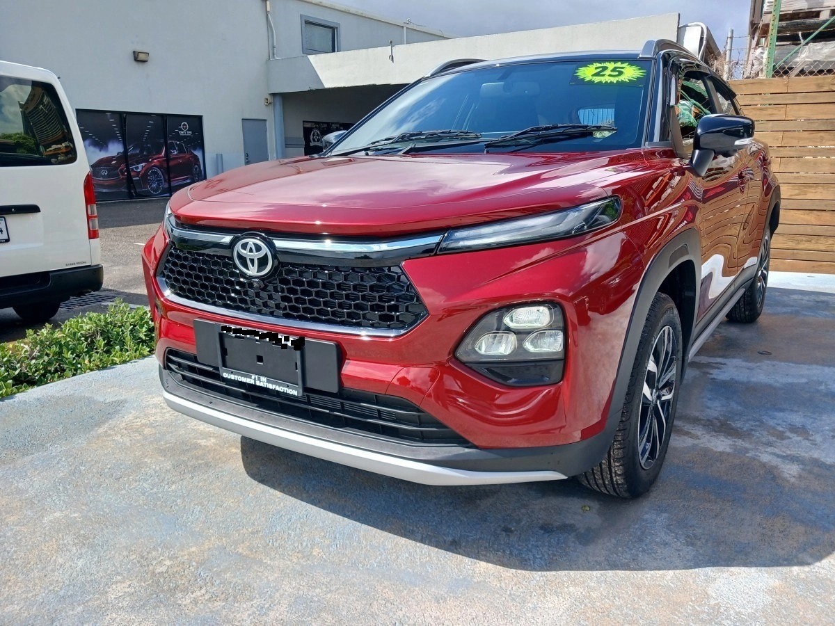 Toyota Urban Cruiser Taisor  V 1.0L Petrol AT Dual Tone